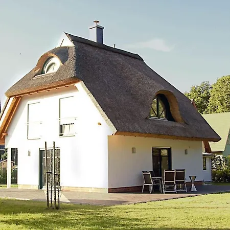Holiday home Rebecka Comfortable Glowe