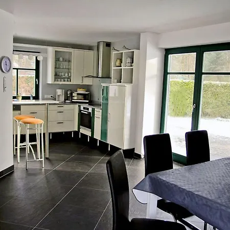 Rebecka Comfortable Nyaraló